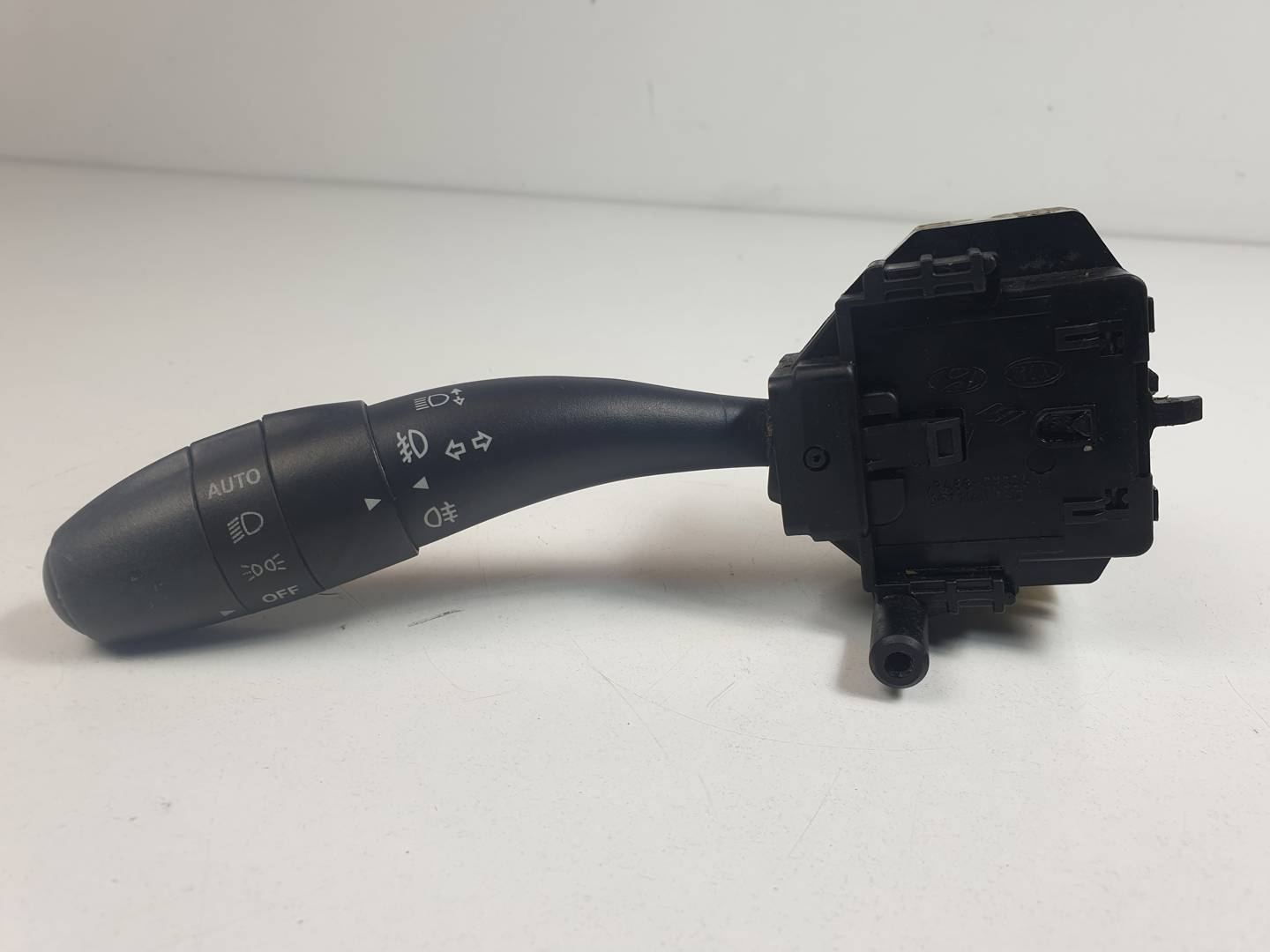 MANDO LUCES - 934102R050 - HYUNDAI - I30 CW (FD)