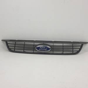 REJILLA DELANTERA 3M518200 FORD FOCUS LIM. (CB4) Autodesguaces Alicante