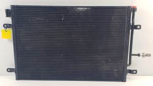 CONDENSADOR / RADIADOR AIRE ACONDICIONADO 8E0260401T SEAT EXEO BERLINA (3R2) Autodesguaces Alicante