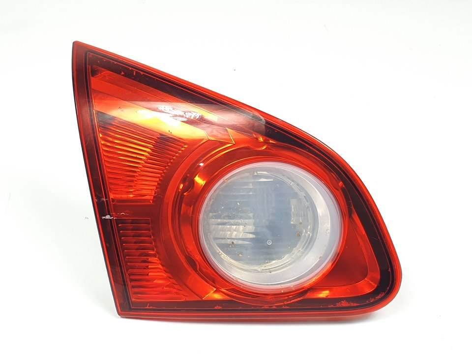 PILOTO TRASERO IZQUIERDO INTERIOR - 26555JD800 - NISSAN - QASHQAI (J10)