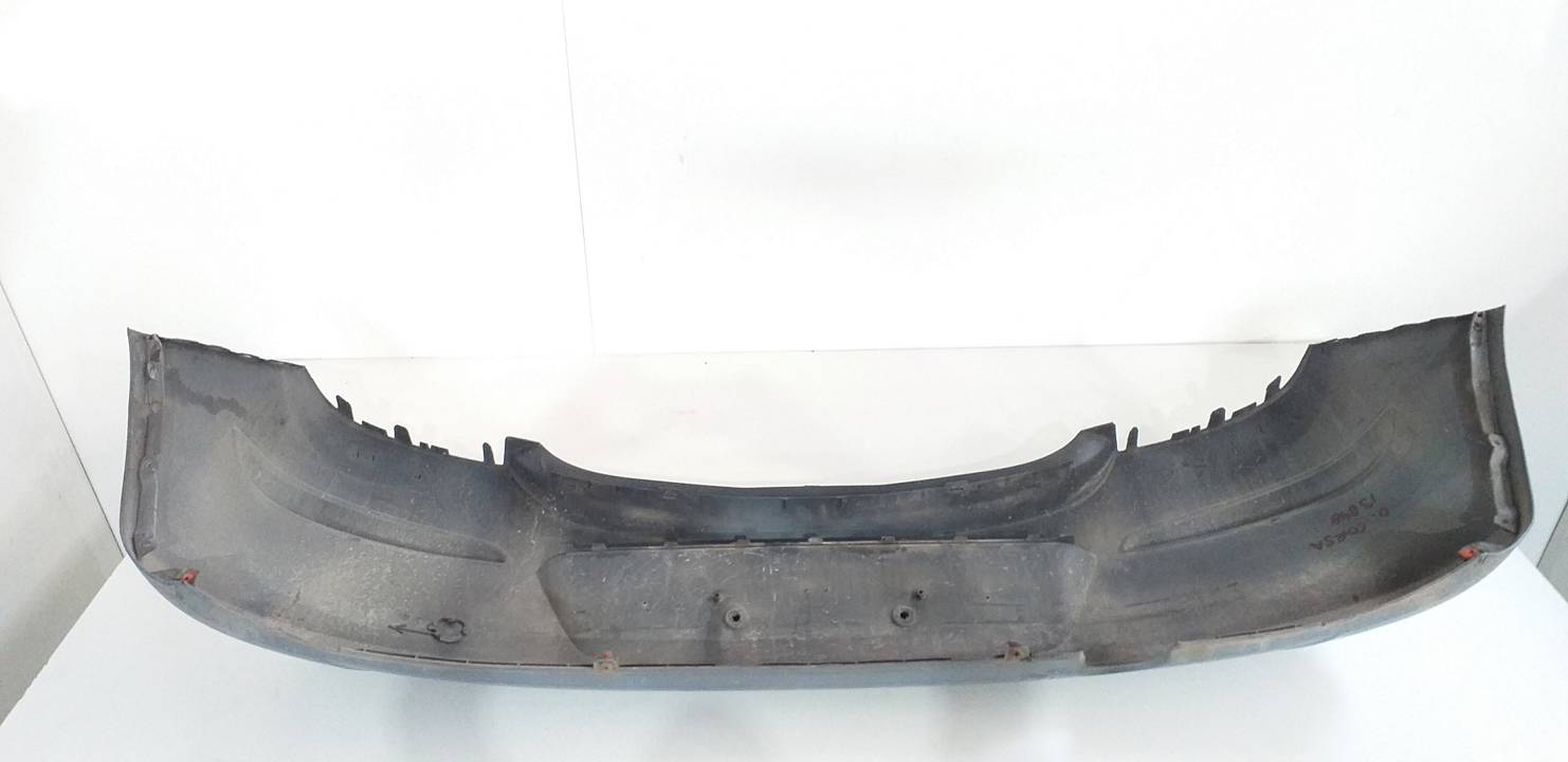 PARAGOLPES TRASERO