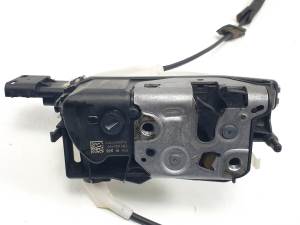CERRADURA PUERTA DELANTERA DERECHA 006246 CITROEN C3 Autodesguaces Alicante