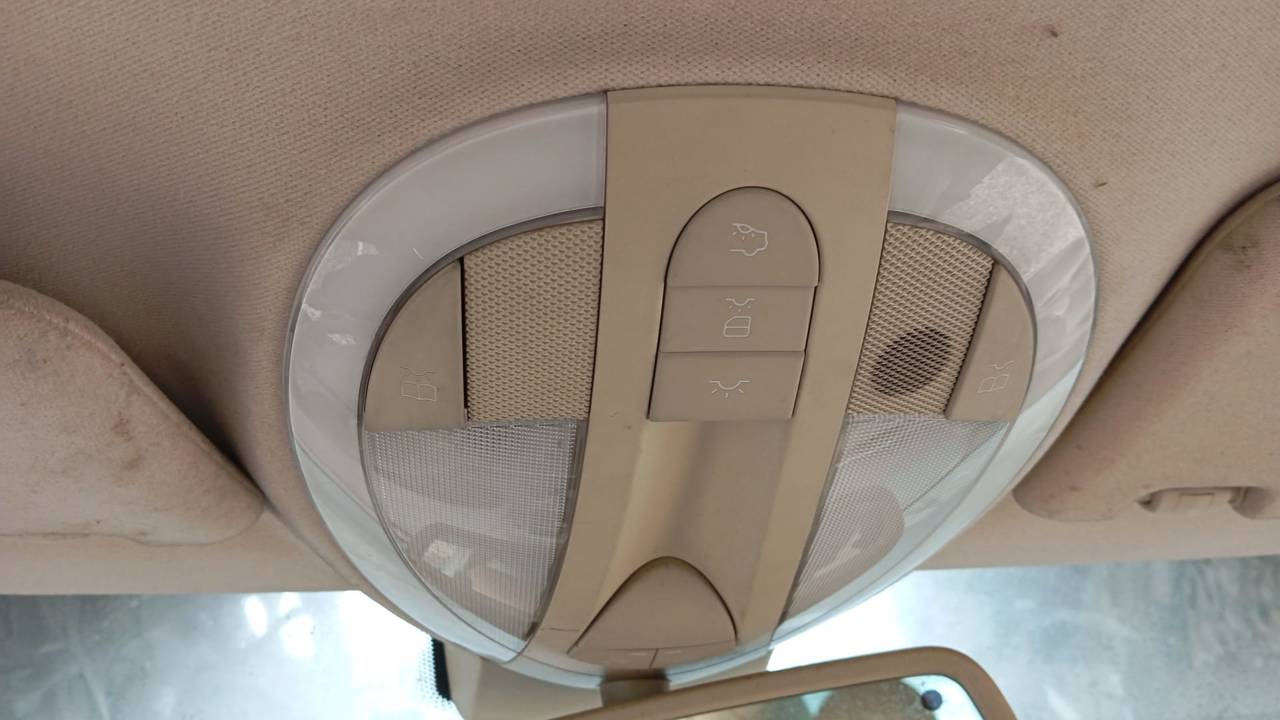 LUZ INTERIOR