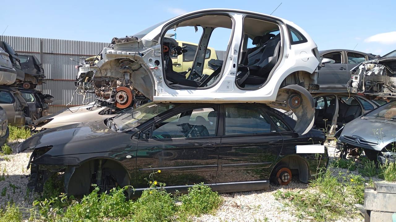 Imagen del vehículo CITROEN C5 BERLINA