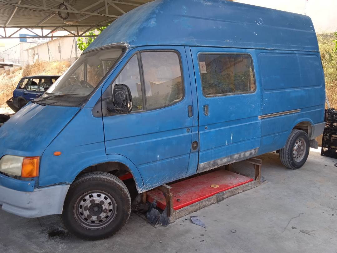FORD TRANSIT, CAJA CERR. LARGO 95 (1994 - 2000)