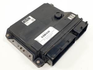 CENTRALITA MOTOR UCE 8966142D30 TOYOTA RAV 4 (A3) Autodesguaces Alicante