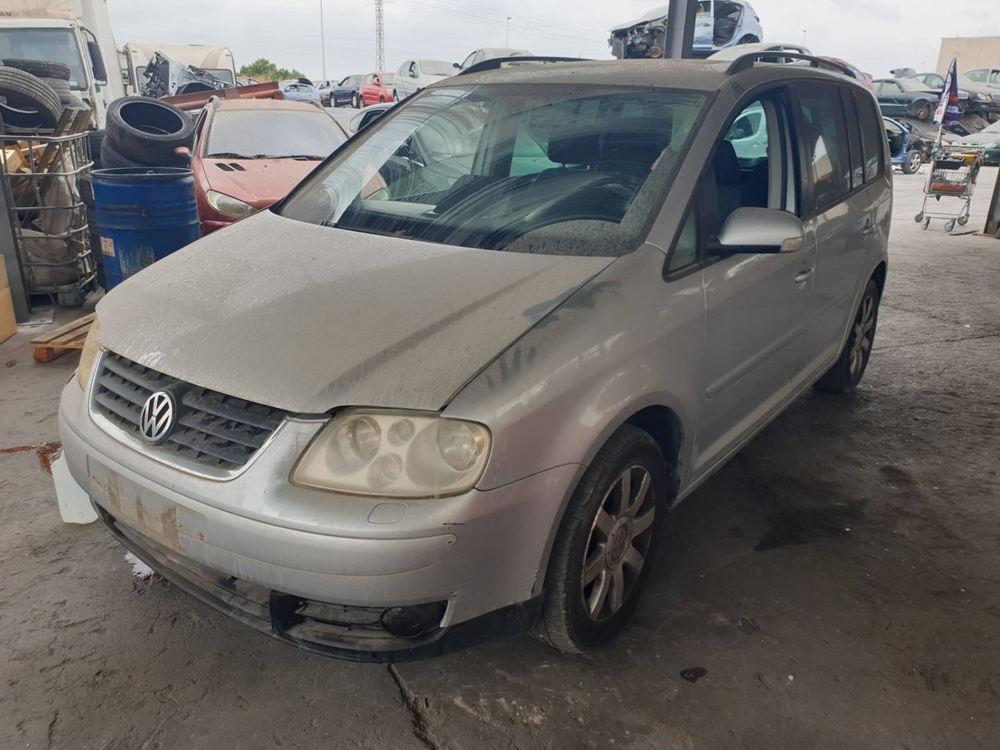 VOLKSWAGEN TOURAN (1T1) (2003 - 2006)