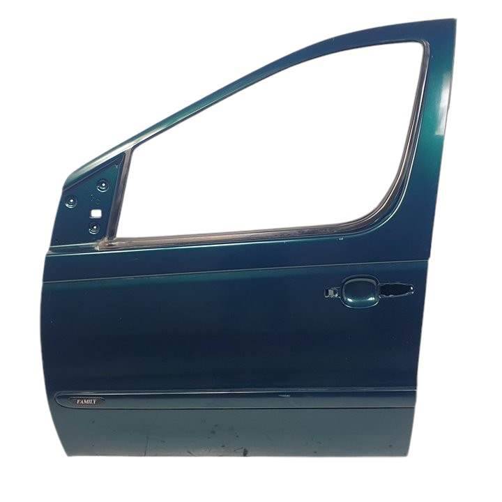 PUERTA DELANTERA IZQUIERDA MERCEDES VANEO (W414) FURGONETA COMPACTA Autodesguaces Alicante