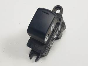 MANDO ELEVALUNAS DELANTERO DERECHO NISSAN NOTE (E11E) Autodesguaces Alicante