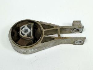 SOPORTE MOTOR 633374681 OPEL CORSA E Autodesguaces Alicante