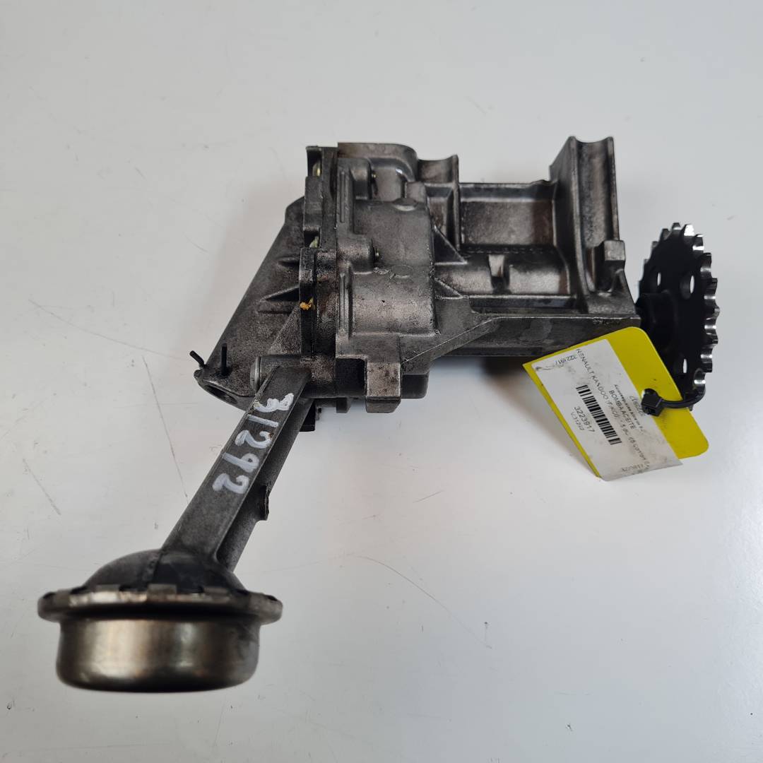 BOMBA ACEITE - 8200307174 - RENAULT - KANGOO (F/KC)