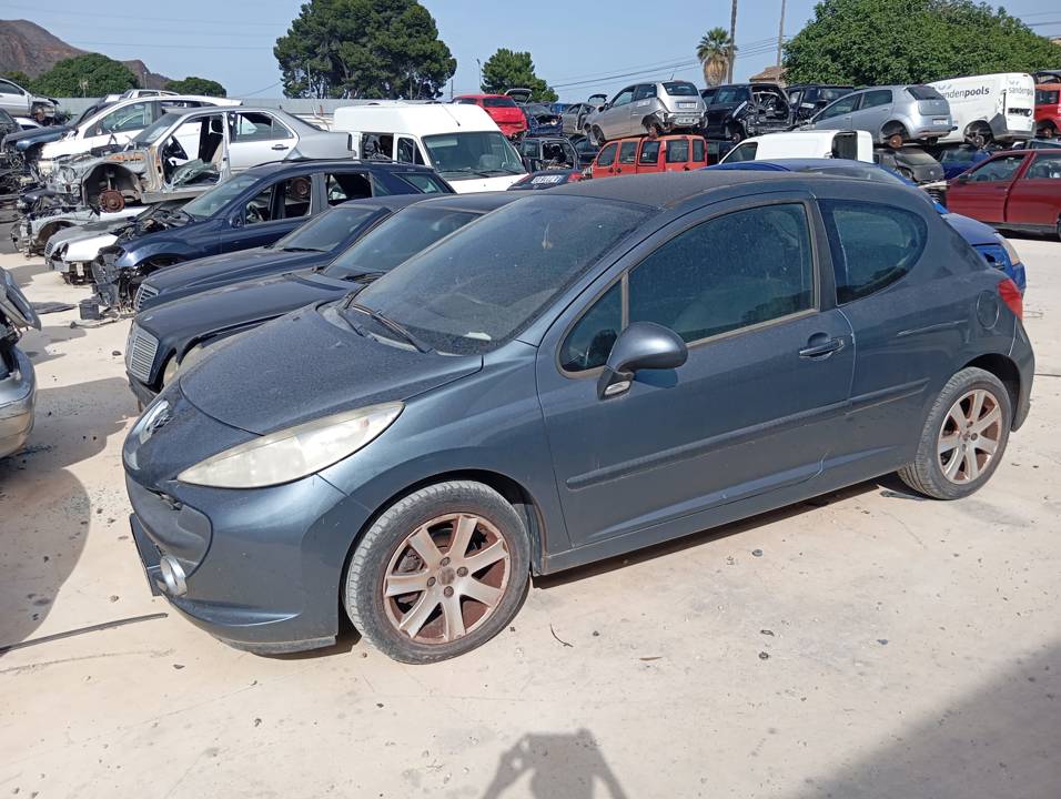 ELEVALUNAS DELANTERO IZQUIERDO