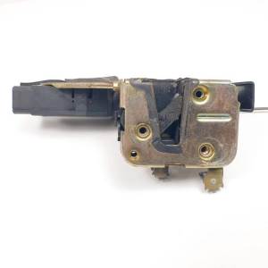 CERRADURA PUERTA DELANTERA DERECHA MITSUBISHI CARISMA BERLINA 5 (DA0) Autodesguaces Alicante