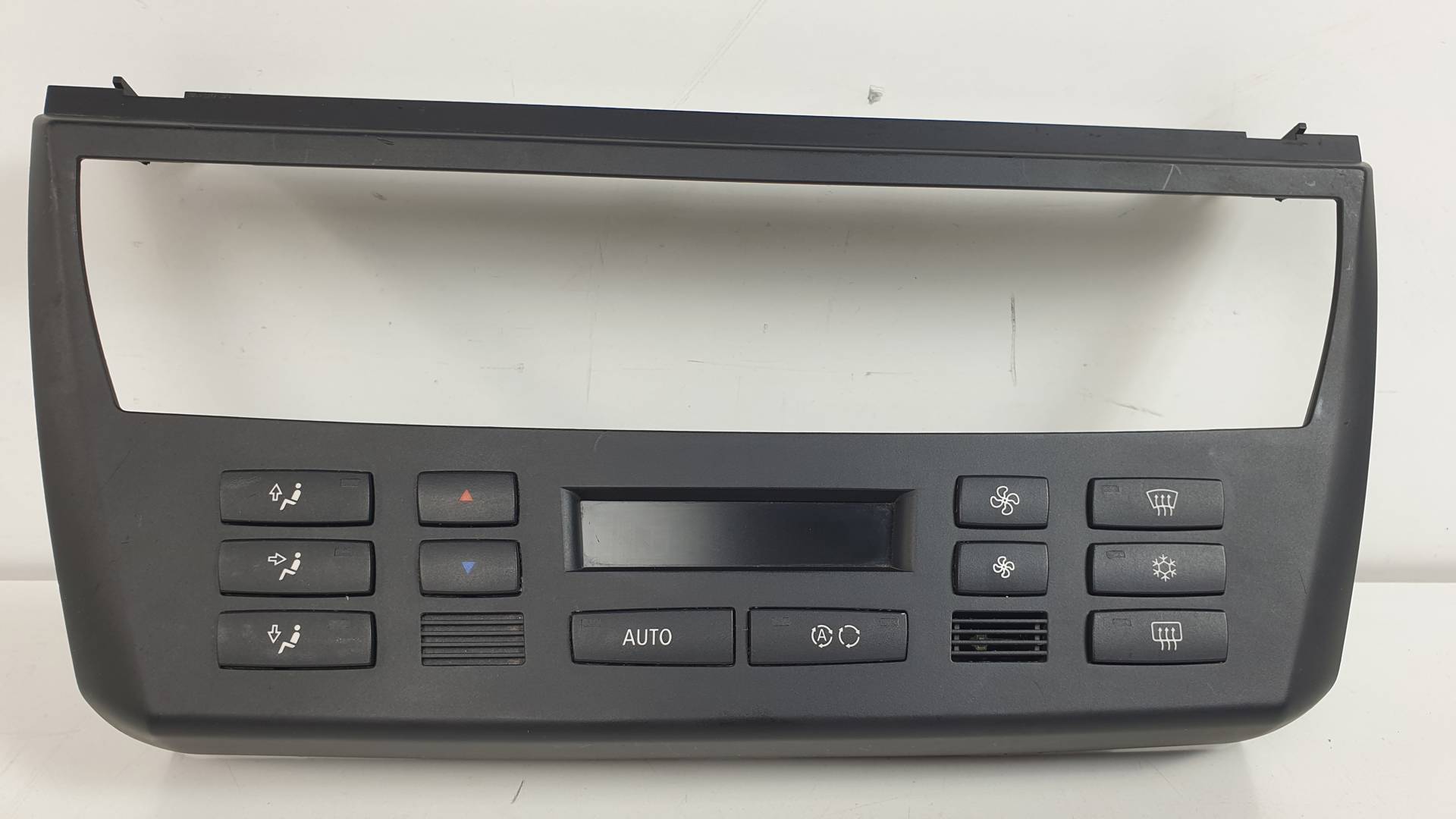 MANDO CLIMATIZADOR - 64113443981 - BMW - X3 (E83)