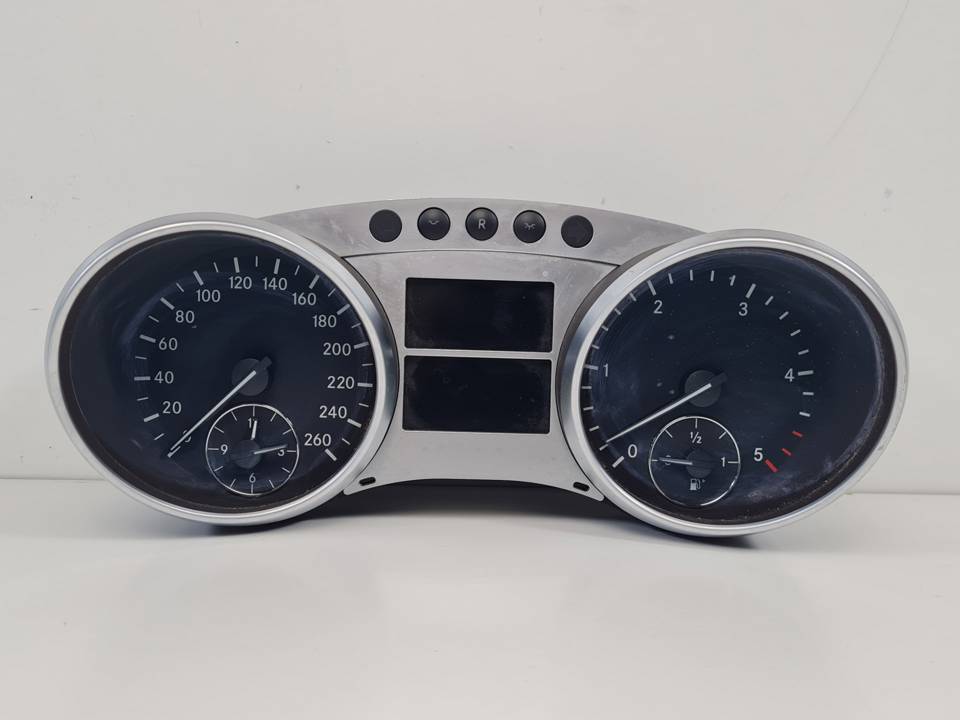 CUADRO INSTRUMENTOS A2514405211 MERCEDES CLASE R (W251) Autodesguaces Alicante