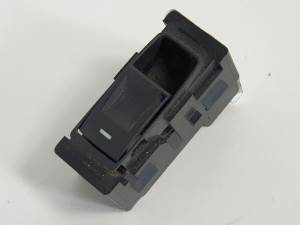 MANDO ELEVALUNAS TRASERO IZQUIERDO P04602743AA JEEP GR. CHEROKEE (WH) Autodesguaces Alicante