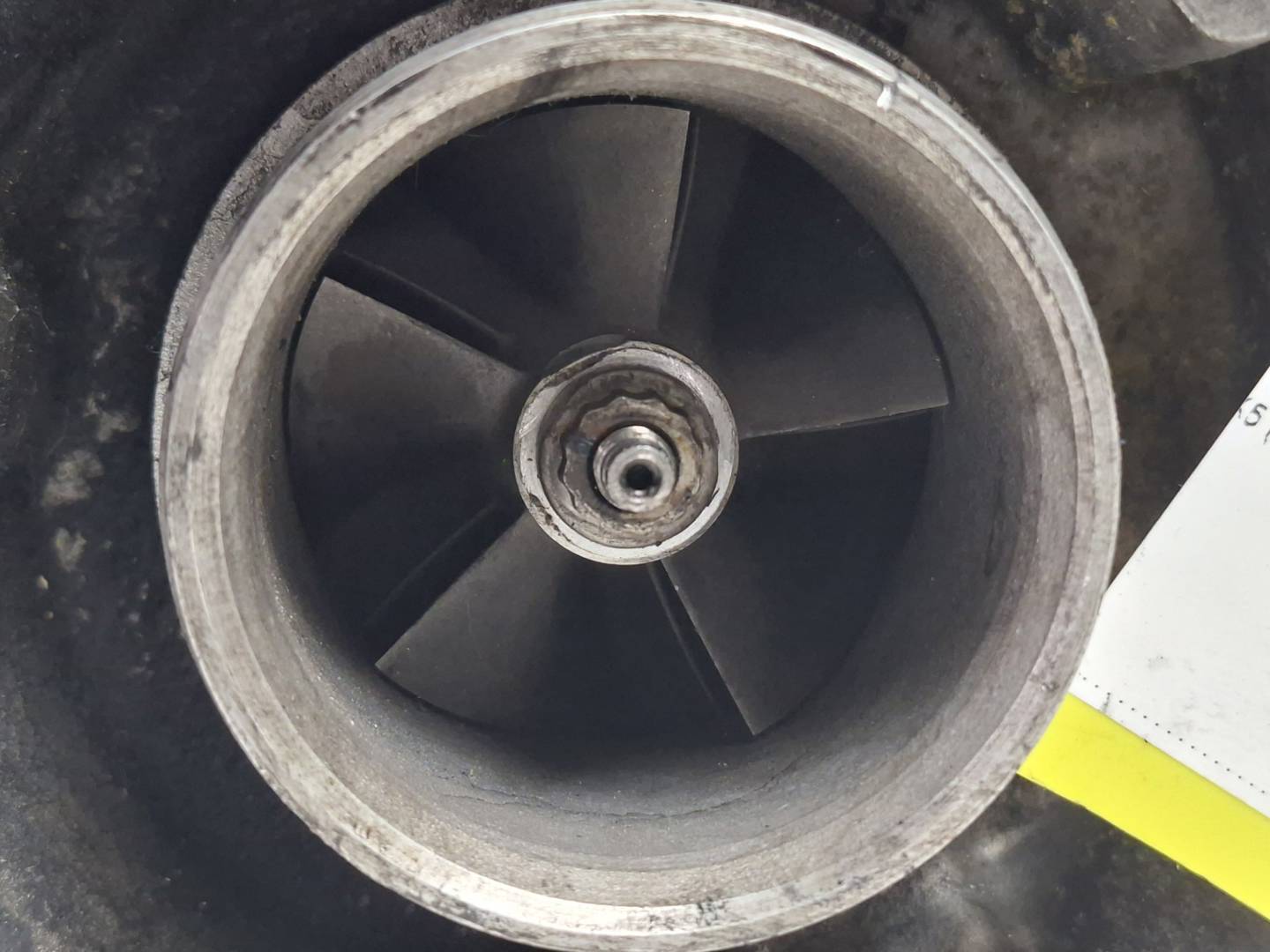 Foto 5 de Turbocompresor BMW X5 (e53) (2000–2007)