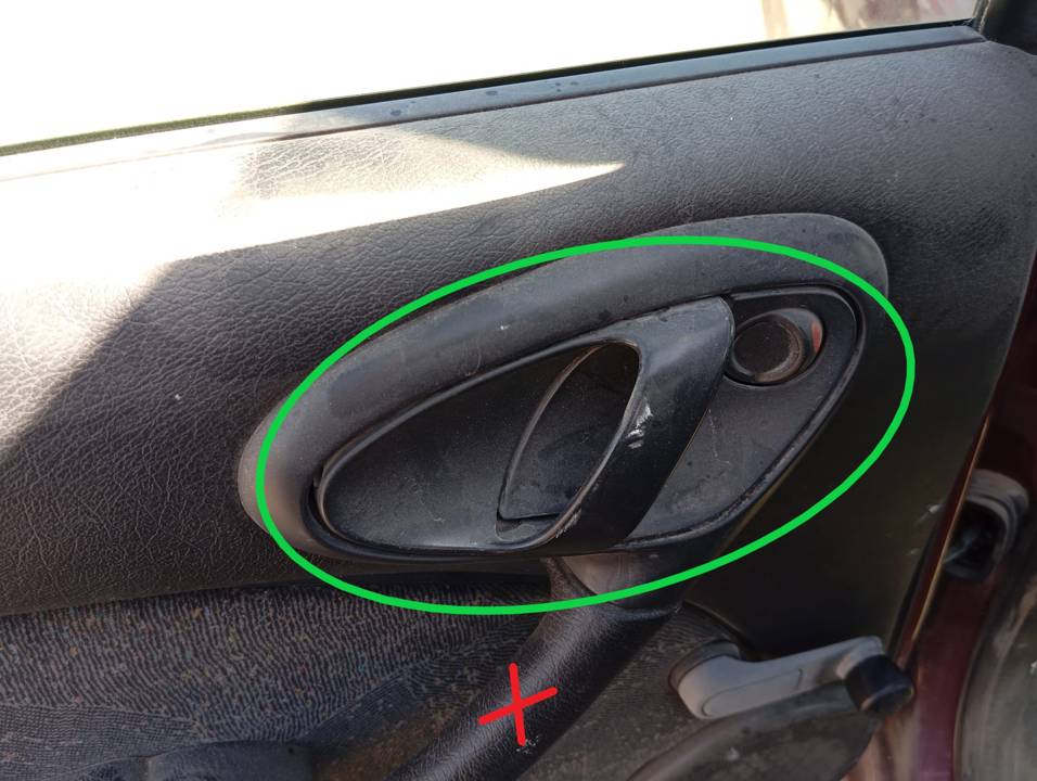MANETA INTERIOR TRASERA IZQUIERDA
