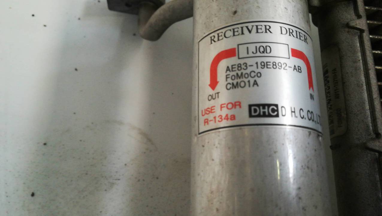 CONDENSADOR / RADIADOR AIRE ACONDICIONADO