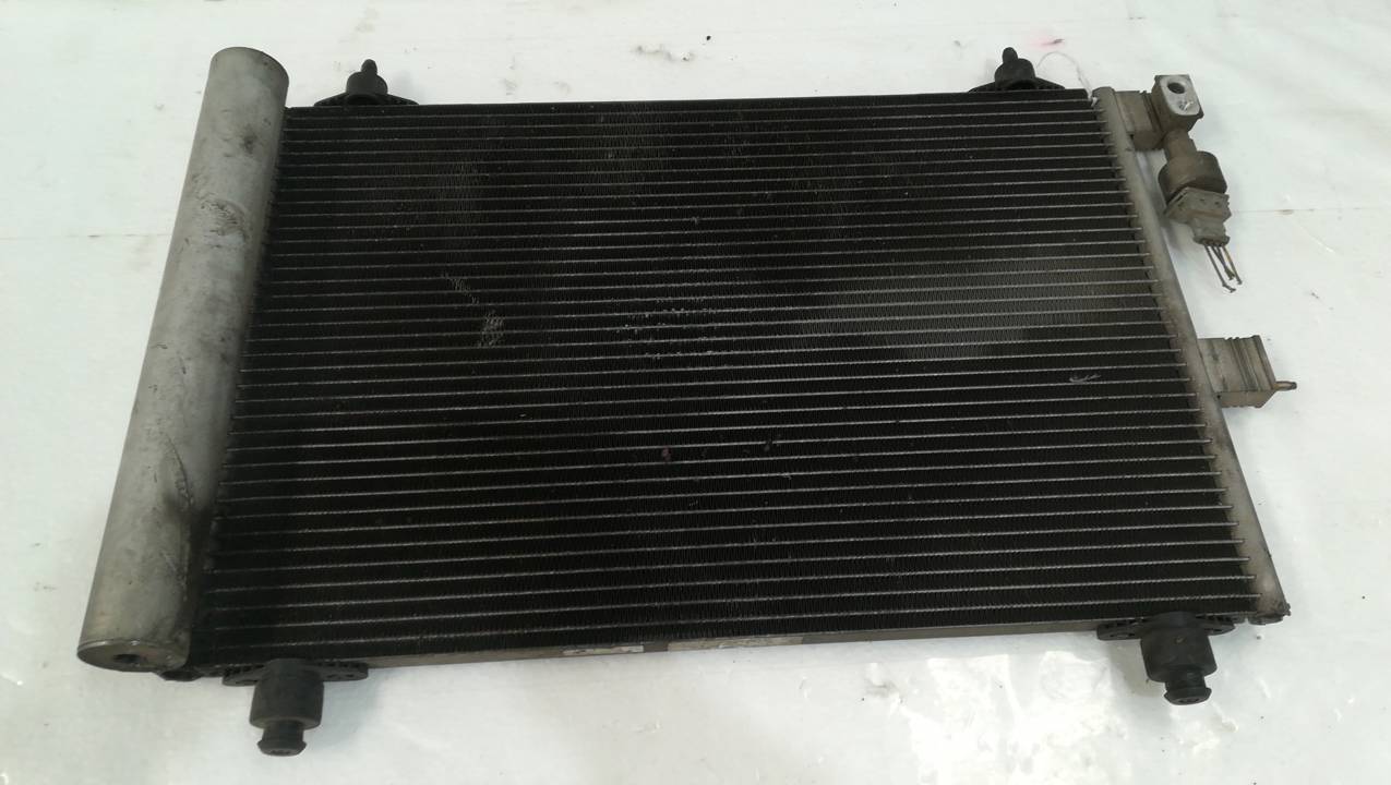 CONDENSADOR / RADIADOR AIRE ACONDICIONADO