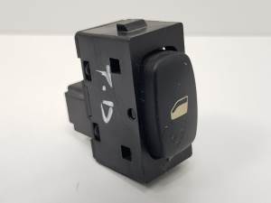 MANDO ELEVALUNAS TRASERO DERECHO 96360166XT PEUGEOT 407 Autodesguaces Alicante