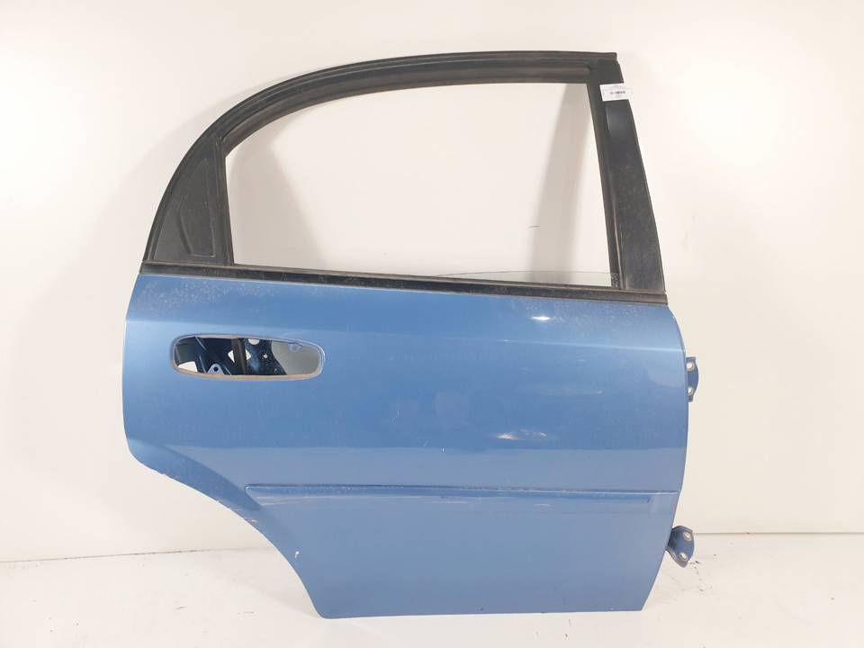 PUERTA TRASERA DERECHA CHEVROLET LACETTI Autodesguaces Alicante