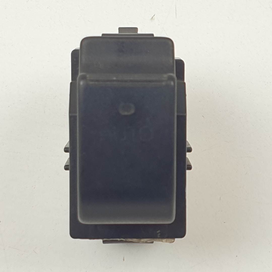 MANDO ELEVALUNAS DELANTERO DERECHO - 8481005050 - TOYOTA - AVENSIS BERLINA (T25)