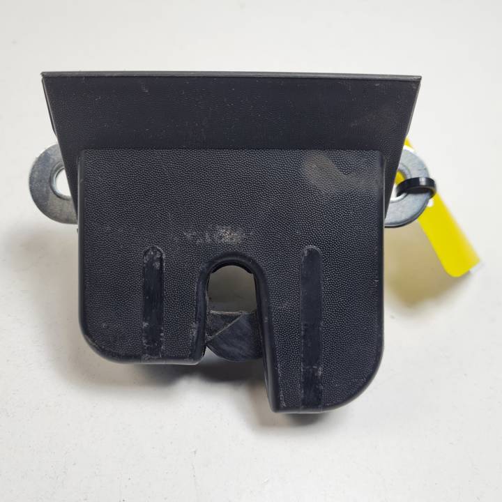 CERRADURA MALETERO / PORTON 6J3827505D SEAT IBIZA (6J5) Autodesguaces Alicante