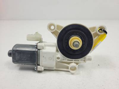 MOTOR ELEVALUNAS TRASERO DERECHO 3006624D CHRYSLER SEBRING BERLINA Autodesguaces Alicante