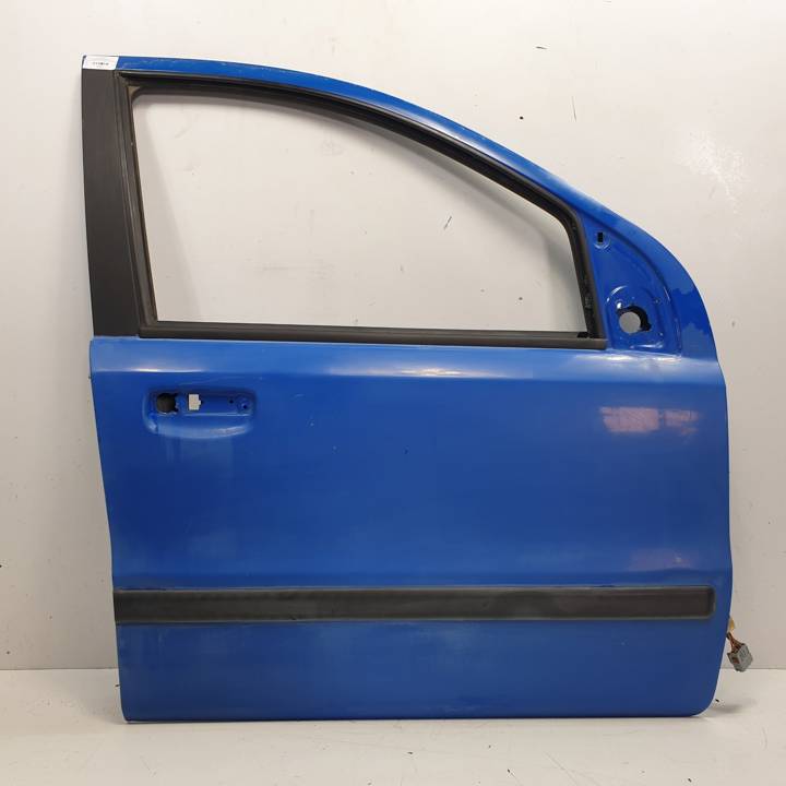PUERTA DELANTERA DERECHA FIAT PANDA (169) Autodesguaces Alicante
