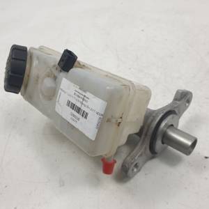 BOMBA FRENO 460915125R RENAULT CLIO IV Autodesguaces Alicante