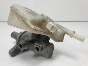 BOMBA FRENO AV612140J FORD C-MAX (CB7) Autodesguaces Alicante