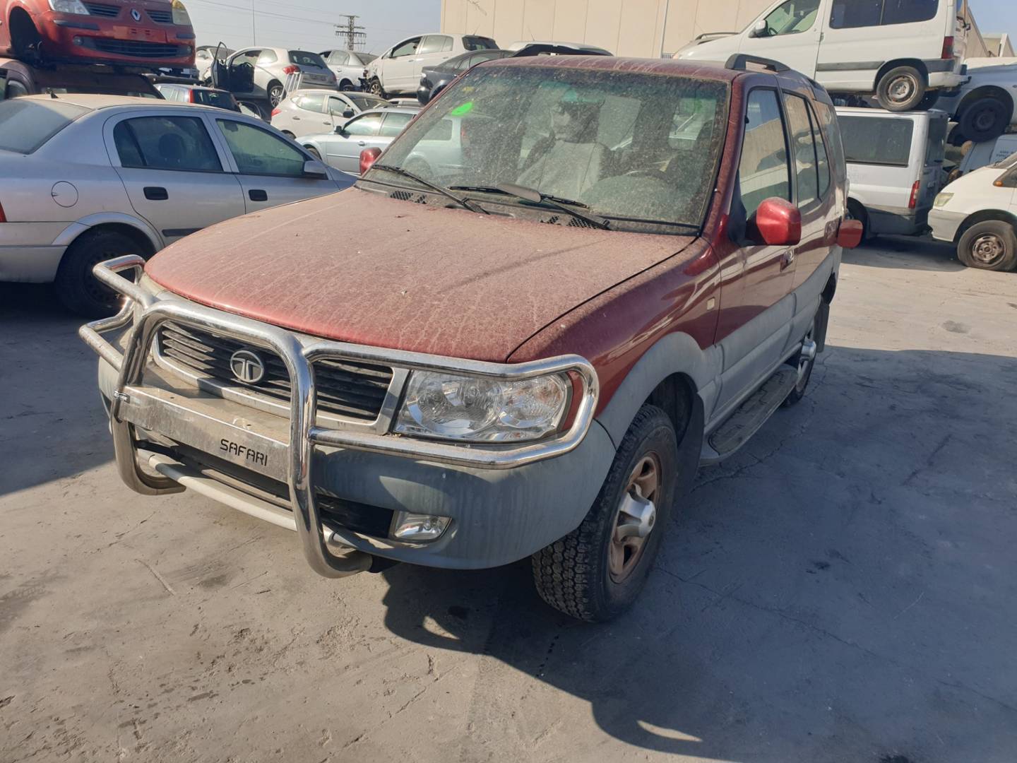 TATA SAFARI (1998 - 2020)