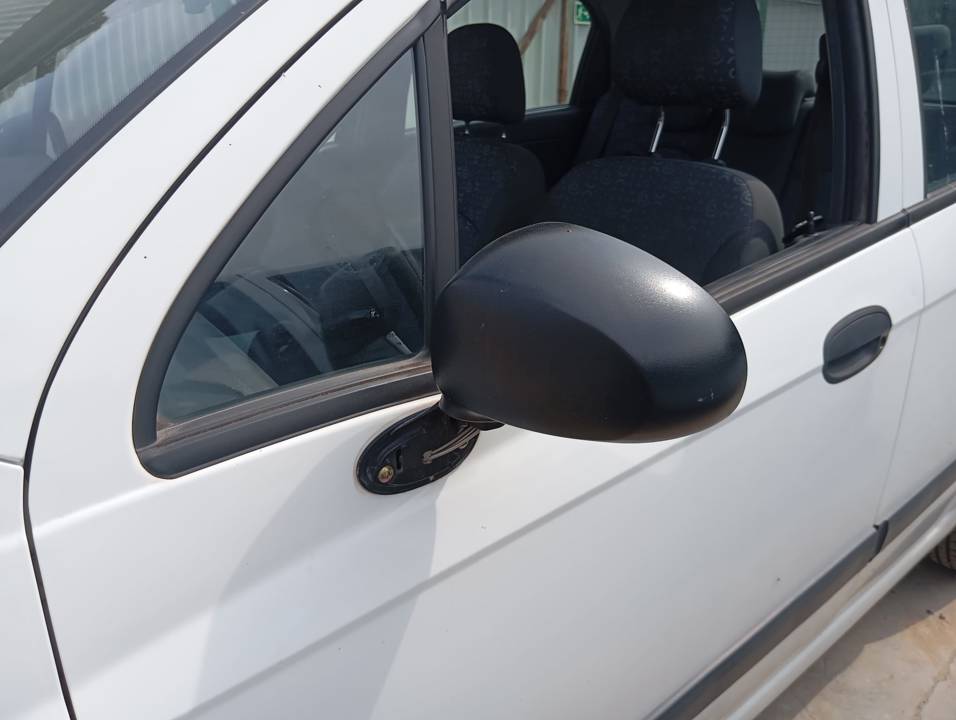 RETROVISOR IZQUIERDO