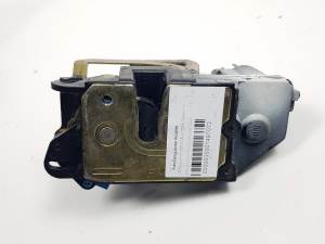 CERRADURA PUERTA DELANTERA DERECHA SSANGYONG KYRON Autodesguaces Alicante