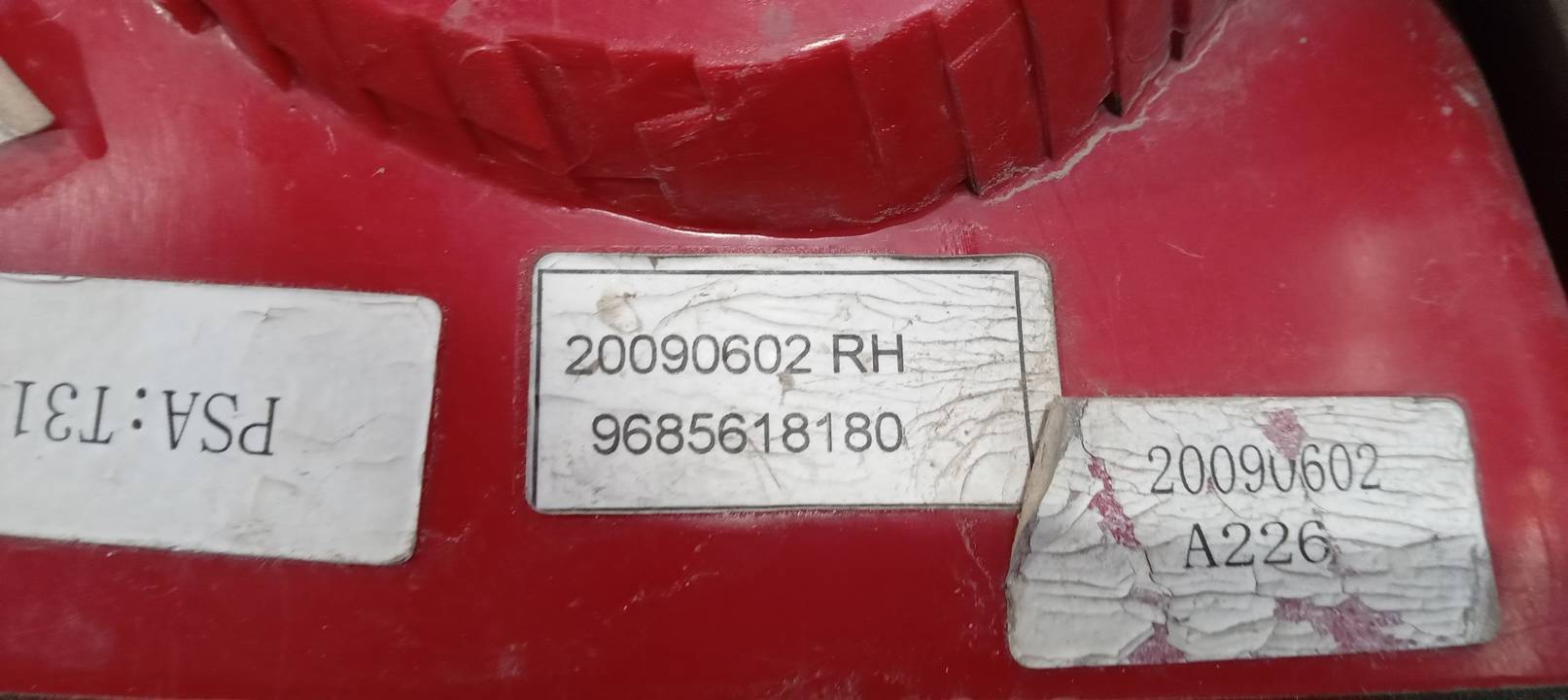 PILOTO TRASERO DERECHO
