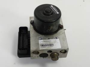 ABS 47660EA270 NISSAN PATHFINDER (R51) Autodesguaces Alicante