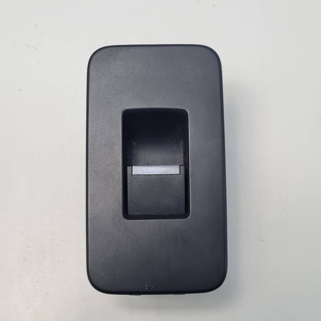 MANDO ELEVALUNAS TRASERO DERECHO - FK7214717AB - LAND ROVER - DISCOVERY SPORT