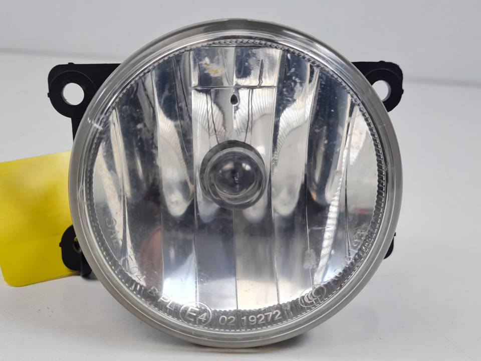 FARO ANTINIEBLA DERECHO 9685425180 CITROEN C3 PICASSO Autodesguaces Alicante