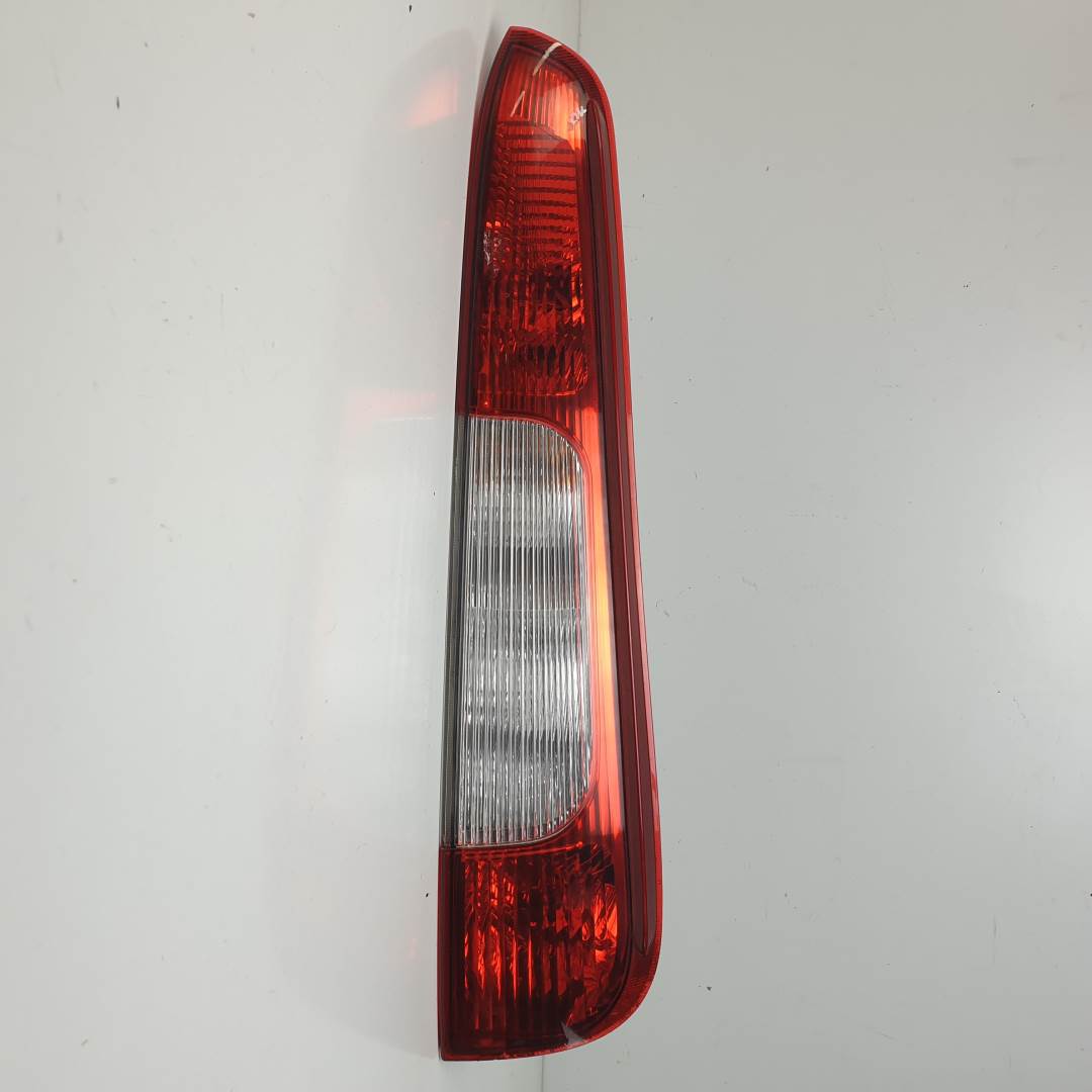 PILOTO TRASERO DERECHO - 3M5113A602AA - FORD - FOCUS C-MAX (CAP)