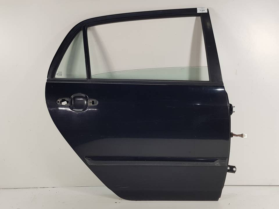 PUERTA TRASERA DERECHA TOYOTA COROLLA (E12) Autodesguaces Alicante