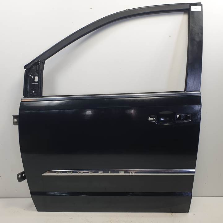 PUERTA DELANTERA IZQUIERDA CHRYSLER GRAND VOYAGER Autodesguaces Alicante