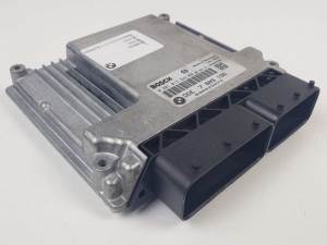 CENTRALITA MOTOR UCE 0281013924 BMW X3 (E83) Autodesguaces Alicante