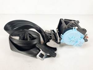 CINTURON SEGURIDAD TRASERO IZQUIERDO 7560635000 SSANGYONG TIVOLI Autodesguaces Alicante