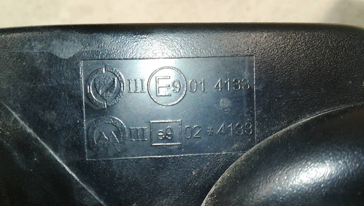 RETROVISOR IZQUIERDO