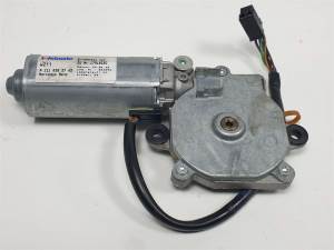 MOTOR LIMPIA TRASERO A2218202742 MERCEDES CLASE S (W221) BERLINA Autodesguaces Alicante