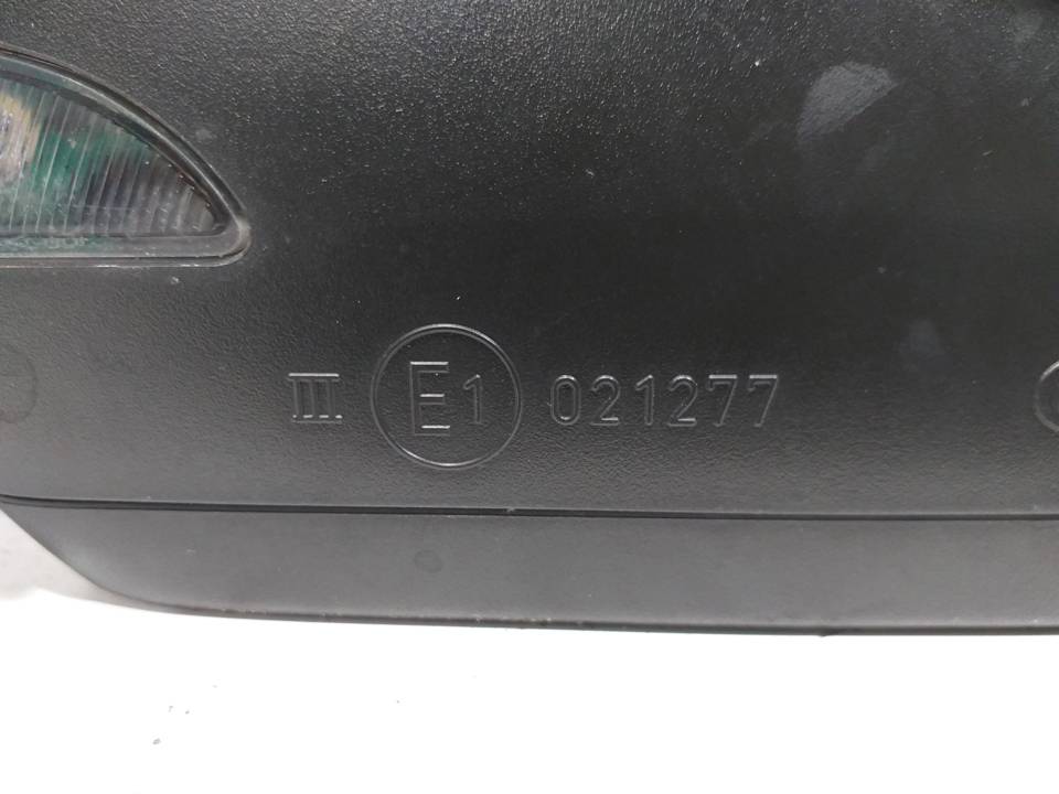 RETROVISOR IZQUIERDO