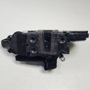 CERRADURA PUERTA TRASERA IZQUIERDA 8X2A26413AC LAND ROVER RANGE ROVER SPORT (L320) Autodesguaces Alicante