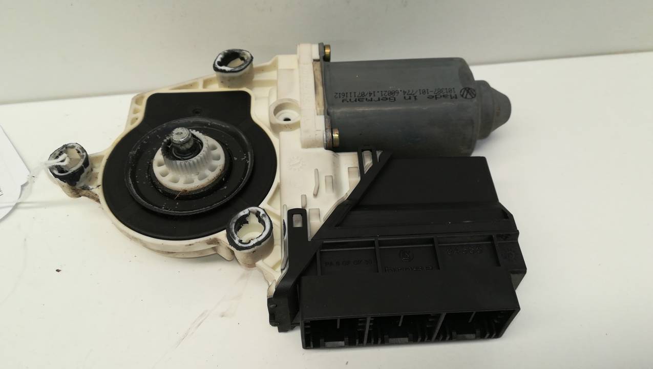 MOTOR ELEVALUNAS DELANTERO IZQUIERDO