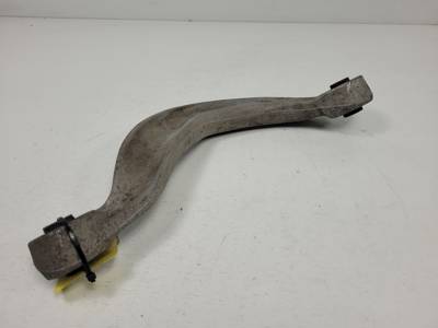 BRAZO SUSPENSION SUPERIOR TRASERO DERECHO 8K0505324H AUDI A4 AVANT (8K5) (2008) Autodesguaces Alicante